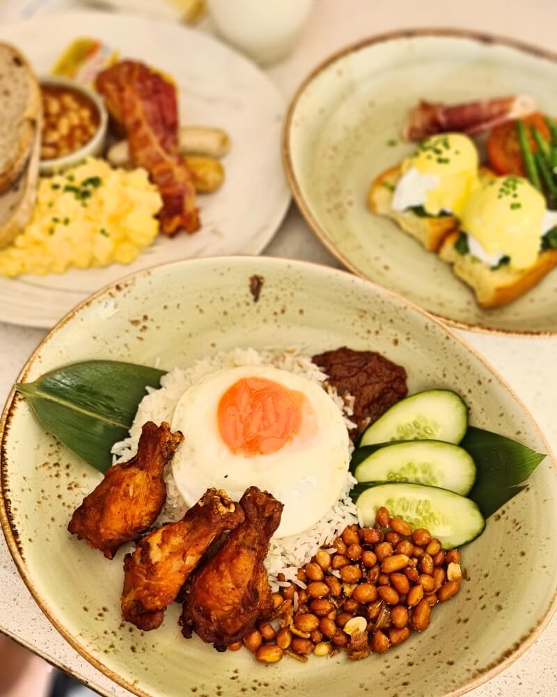 Fairmont Singapore Breakfast Nyonya Coconut Rice