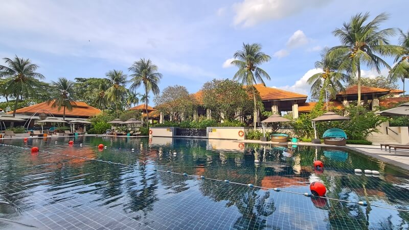 Sofitel Singapore Sentosa Hotel Swimming Pool