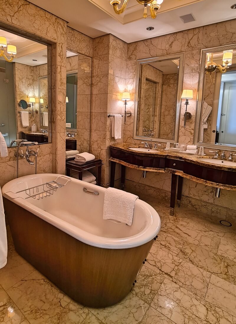 St. Regis Singapore Hotel Room Bathroom Bathtub