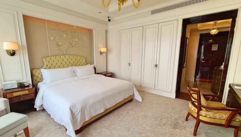 St. Regis Singapore Hotel Room